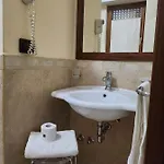 Pretoria ホテル 3*